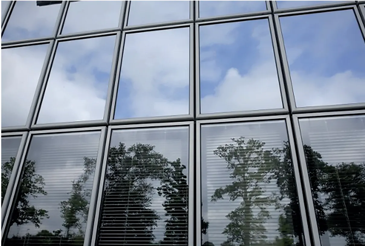 Series 800 Bolted Glazed Facade - 1/1